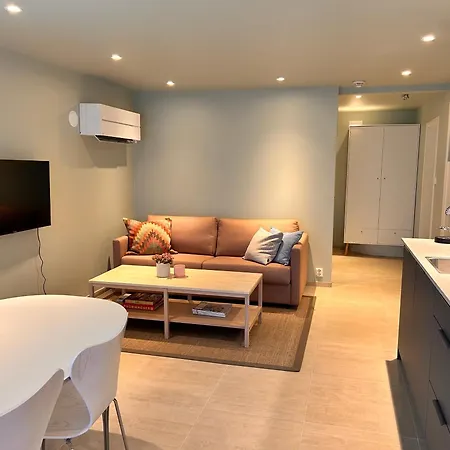 Lägenhet Basement With Sea View *