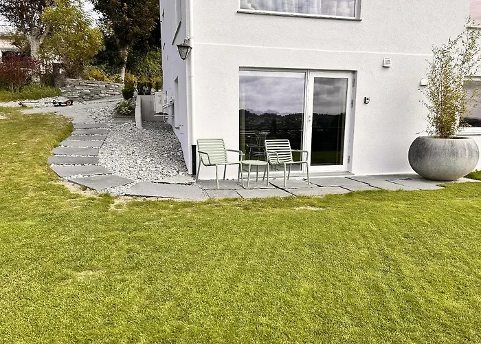 With Garden And Sea View Haugesund
